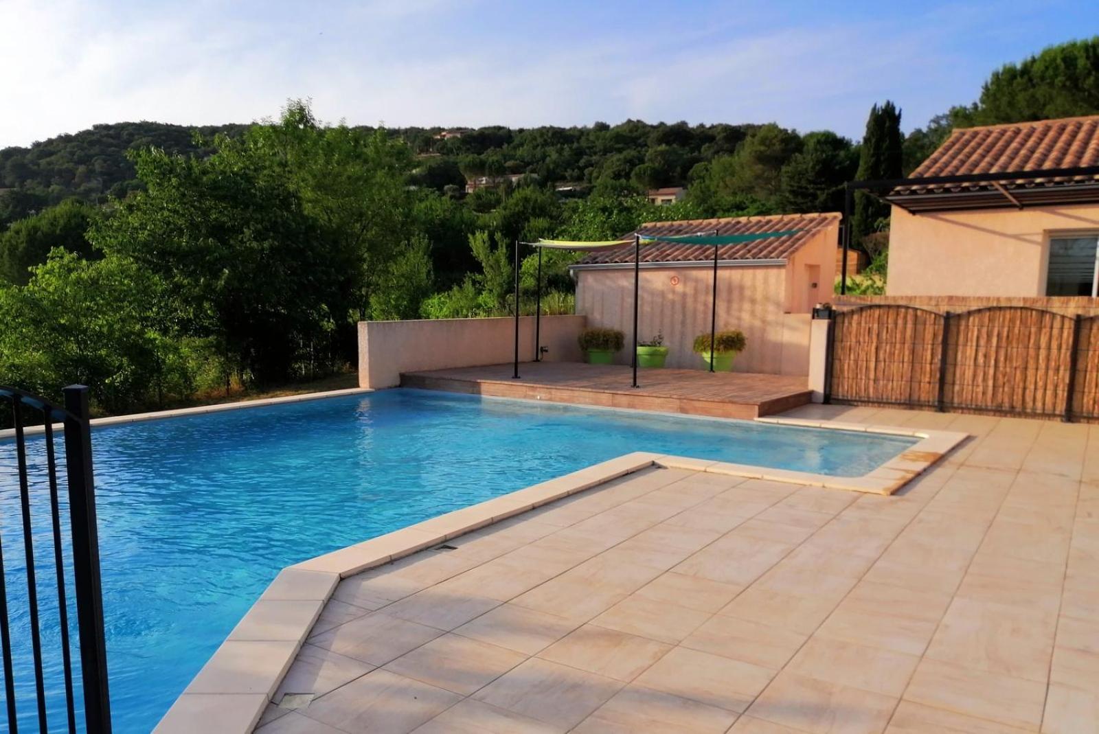 Superbe Appartement Dans Residence Avec Piscine Saint-Martin-dʼArdèche Kültér fotó
