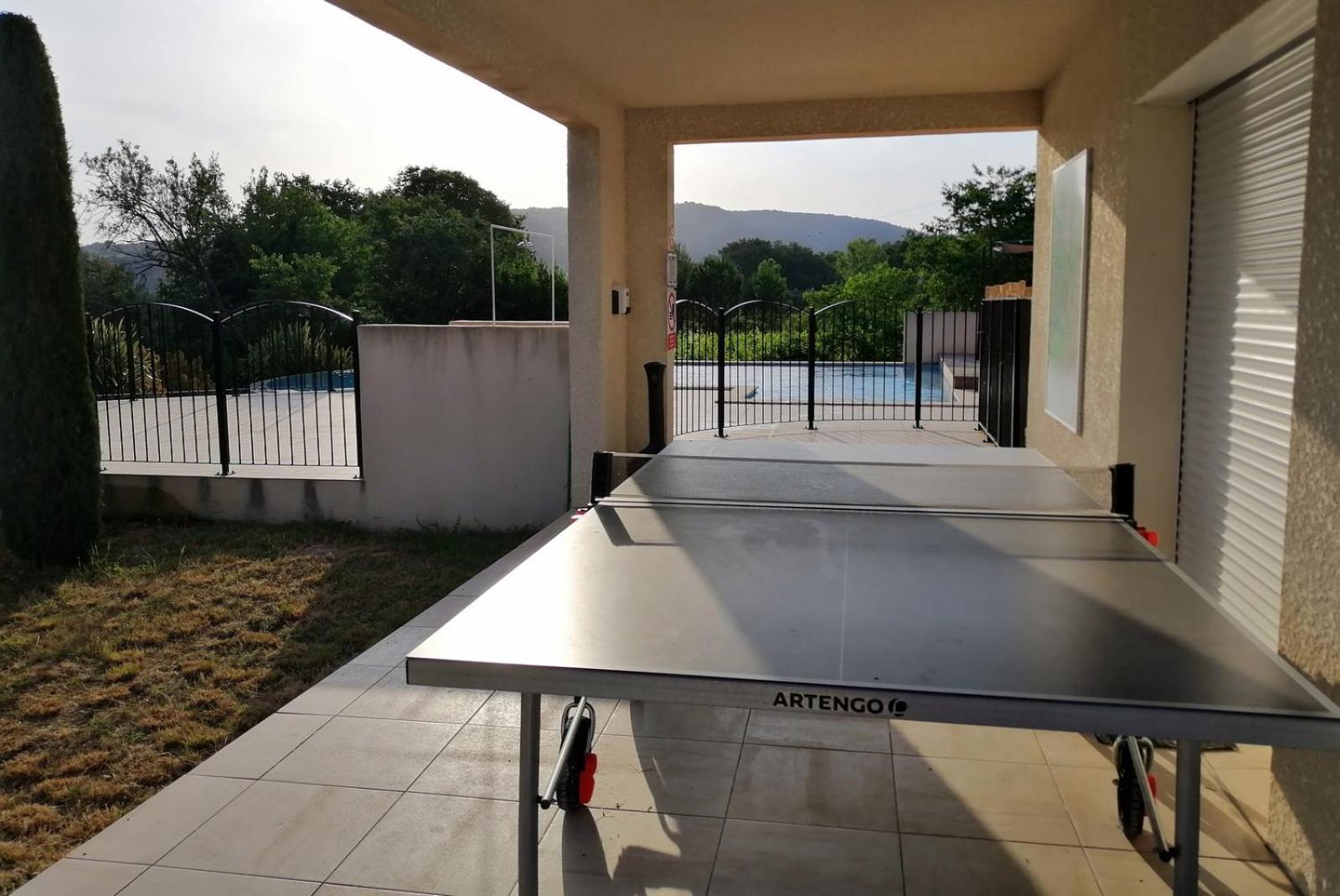 Superbe Appartement Dans Residence Avec Piscine Saint-Martin-dʼArdèche Kültér fotó