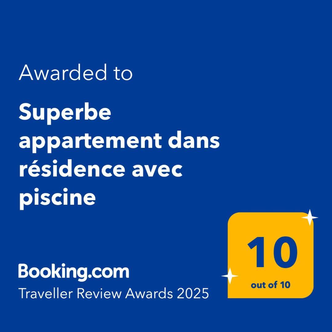 Superbe Appartement Dans Residence Avec Piscine Saint-Martin-dʼArdèche Kültér fotó